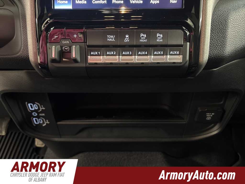 Thumbnail: 2025 RAM 2500 - 18