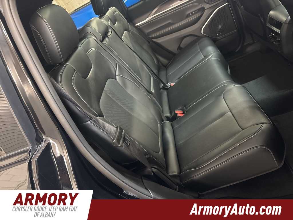 Thumbnail: 2026 Jeep Grand Cherokee - 38