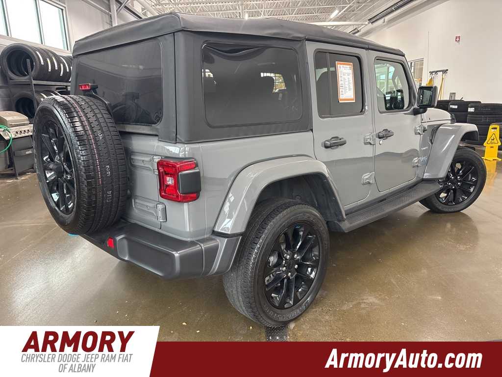 Thumbnail: 2022 Jeep Wrangler - 4