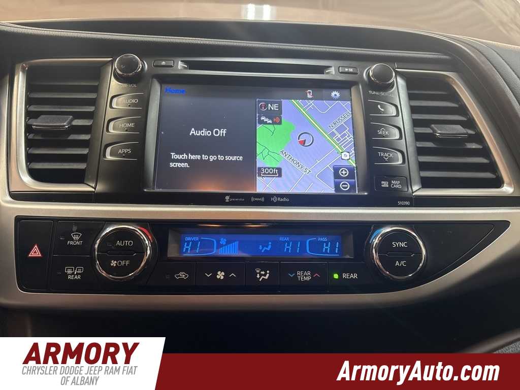 Thumbnail: 2019 Toyota Highlander - 15