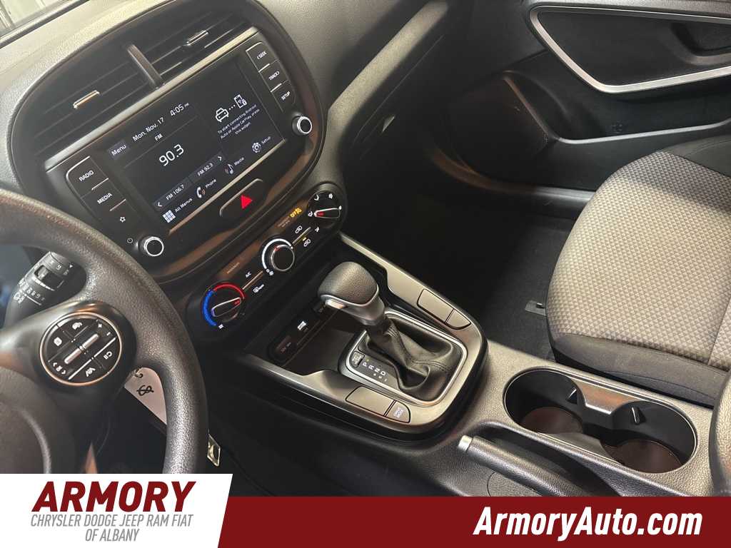 Thumbnail: 2023 Kia Soul - 14