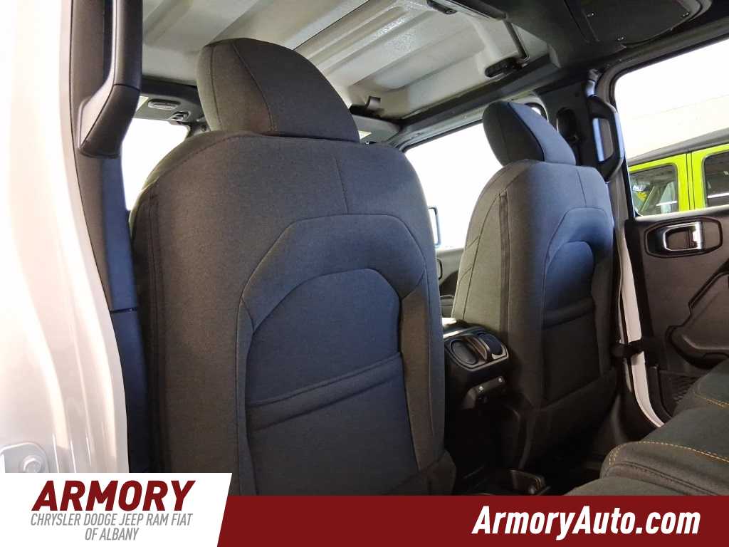 Thumbnail: 2025 Jeep Wrangler - 26