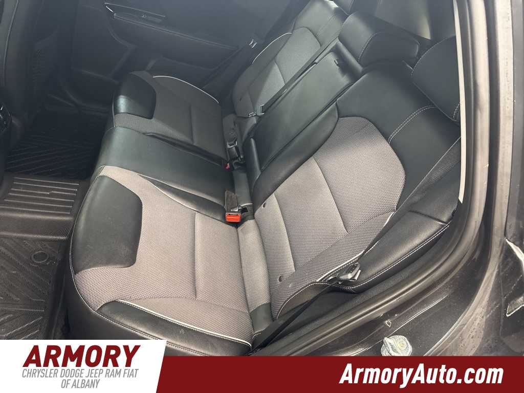 Thumbnail: 2022 Kia Niro - 28