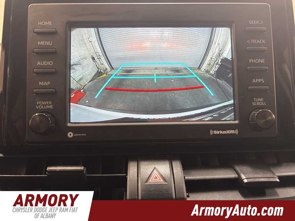 Thumbnail: 2022 Toyota RAV4 - 20