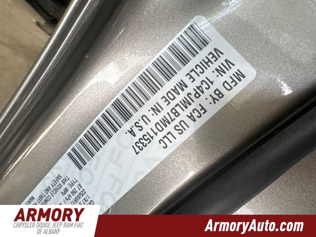 Thumbnail: 2021 Jeep Cherokee - 42