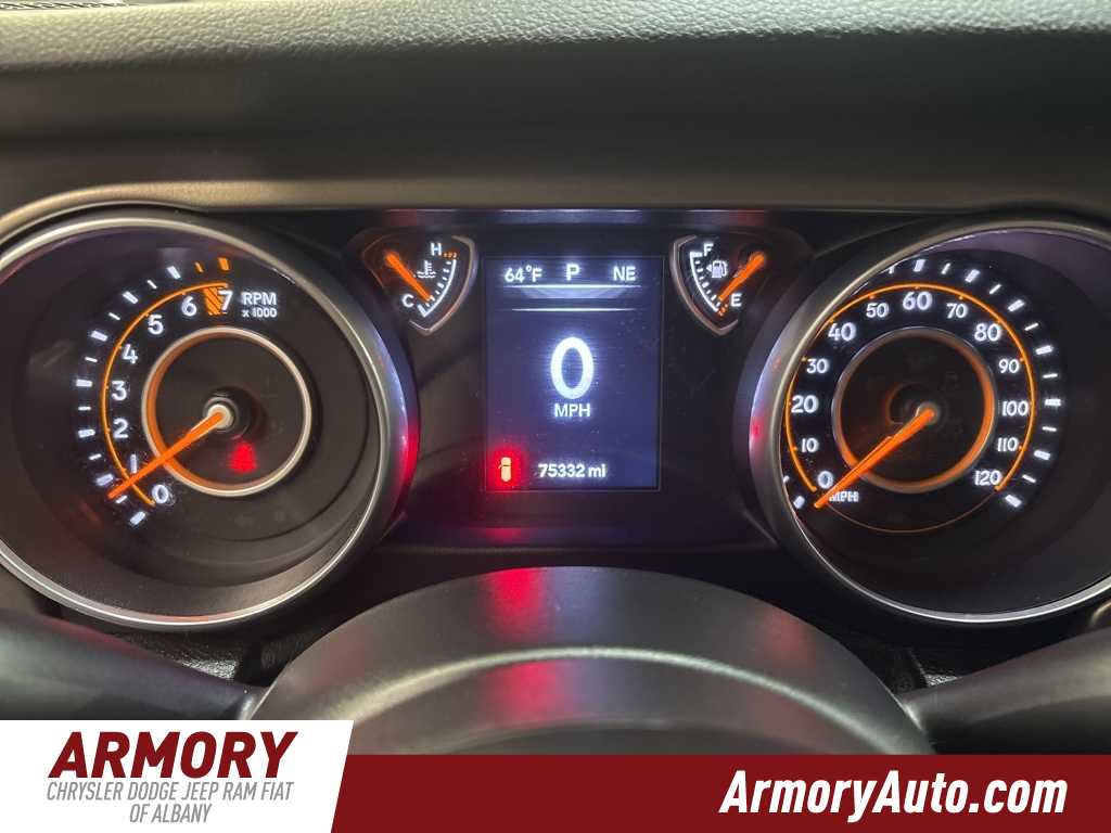 Thumbnail: 2018 Jeep Wrangler - 14