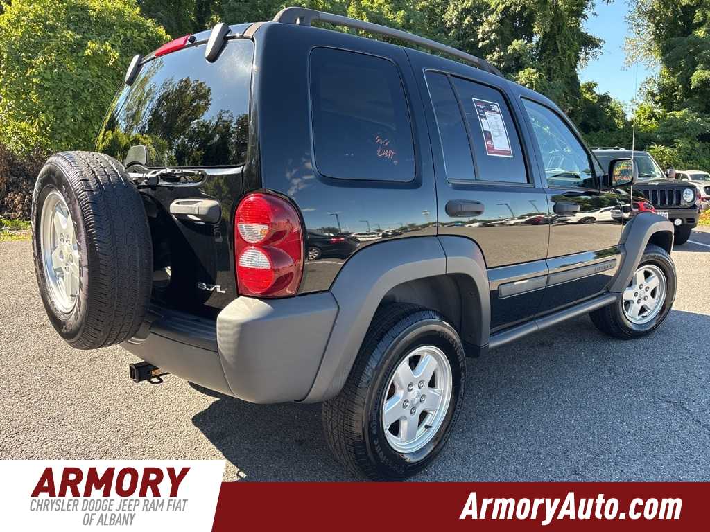 Thumbnail: 2006 Jeep Liberty - 4