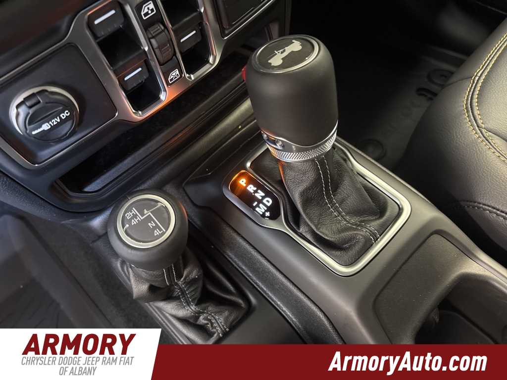 Thumbnail: 2025 Jeep Wrangler - 20