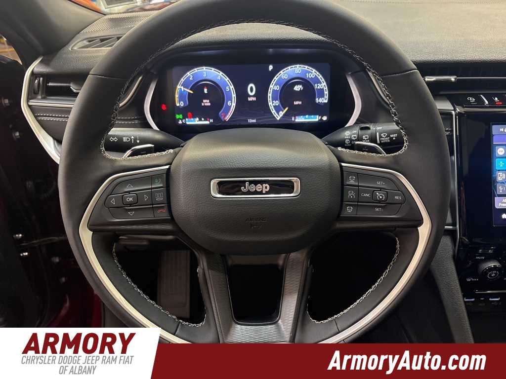 Thumbnail: 2025 Jeep Grand Cherokee - 13