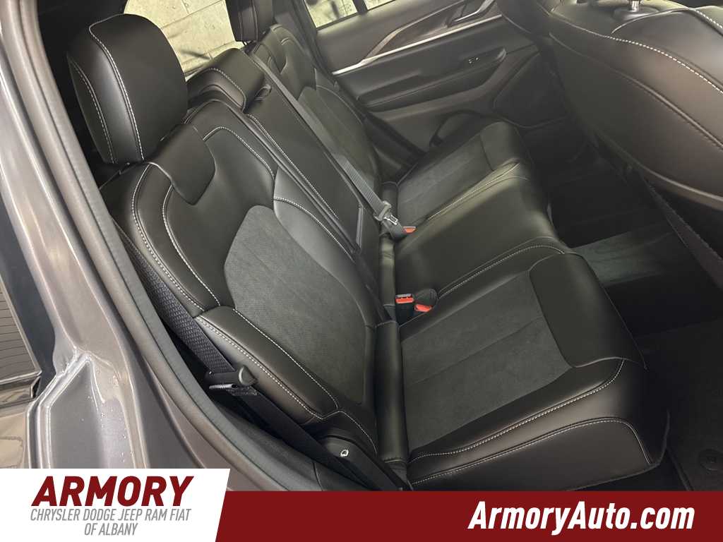 Thumbnail: 2026 Jeep Grand Cherokee - 30