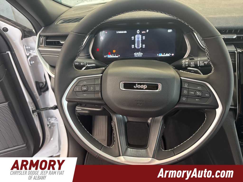 Thumbnail: 2025 Jeep Grand Cherokee - 13