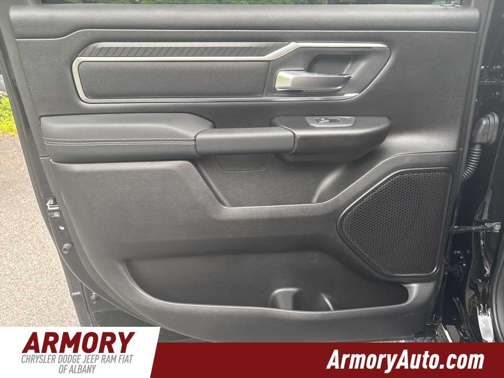 Thumbnail: 2026 RAM 1500 - 19