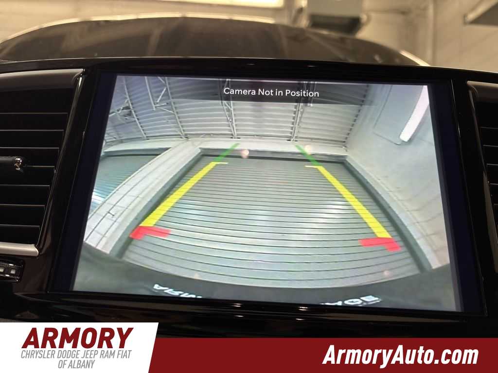 Thumbnail: 2024 Chrysler Pacifica - 20