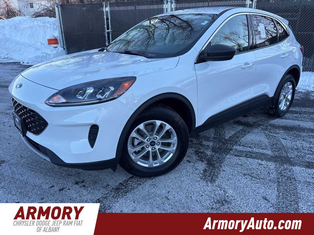 Thumbnail: 2022 Ford Escape - 1