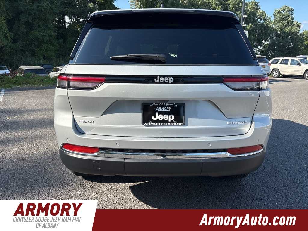 Thumbnail: 2025 Jeep Grand Cherokee - 5