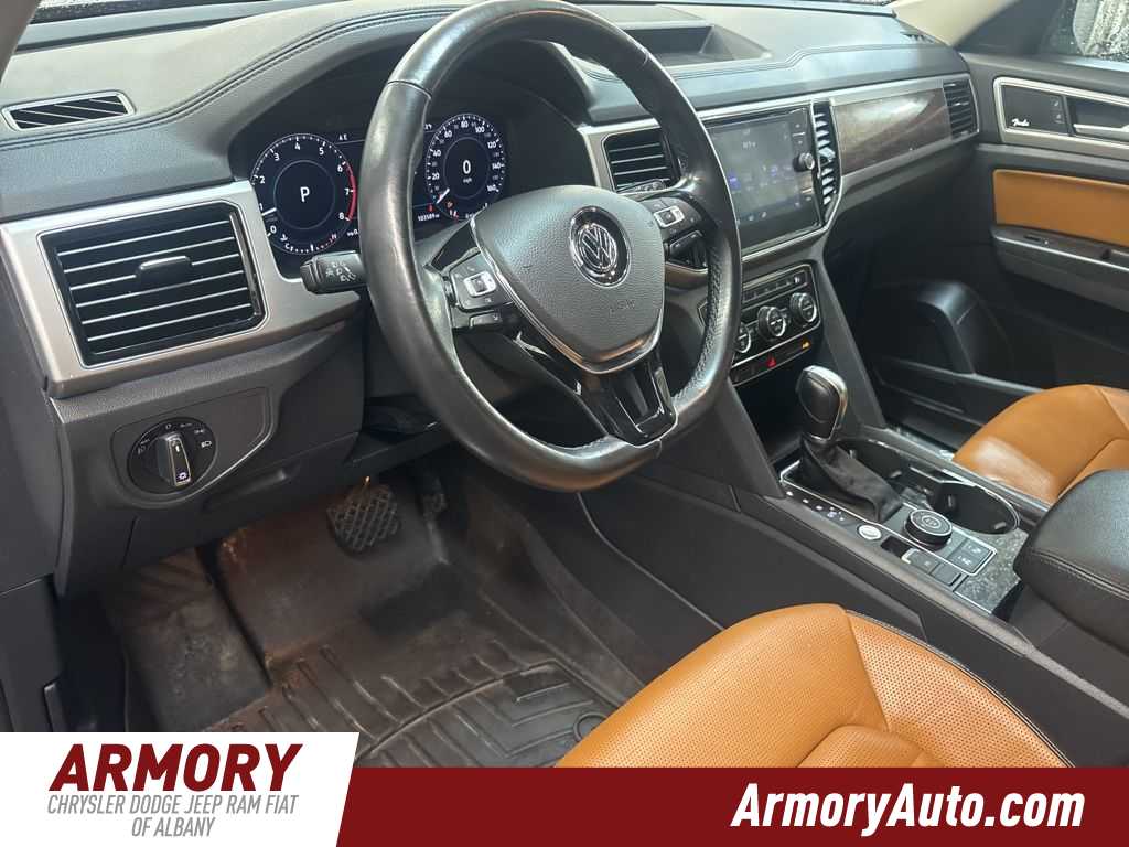 Thumbnail: 2018 Volkswagen Atlas - 10