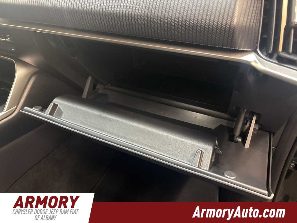 Thumbnail: 2024 Mazda CX-90 - 39