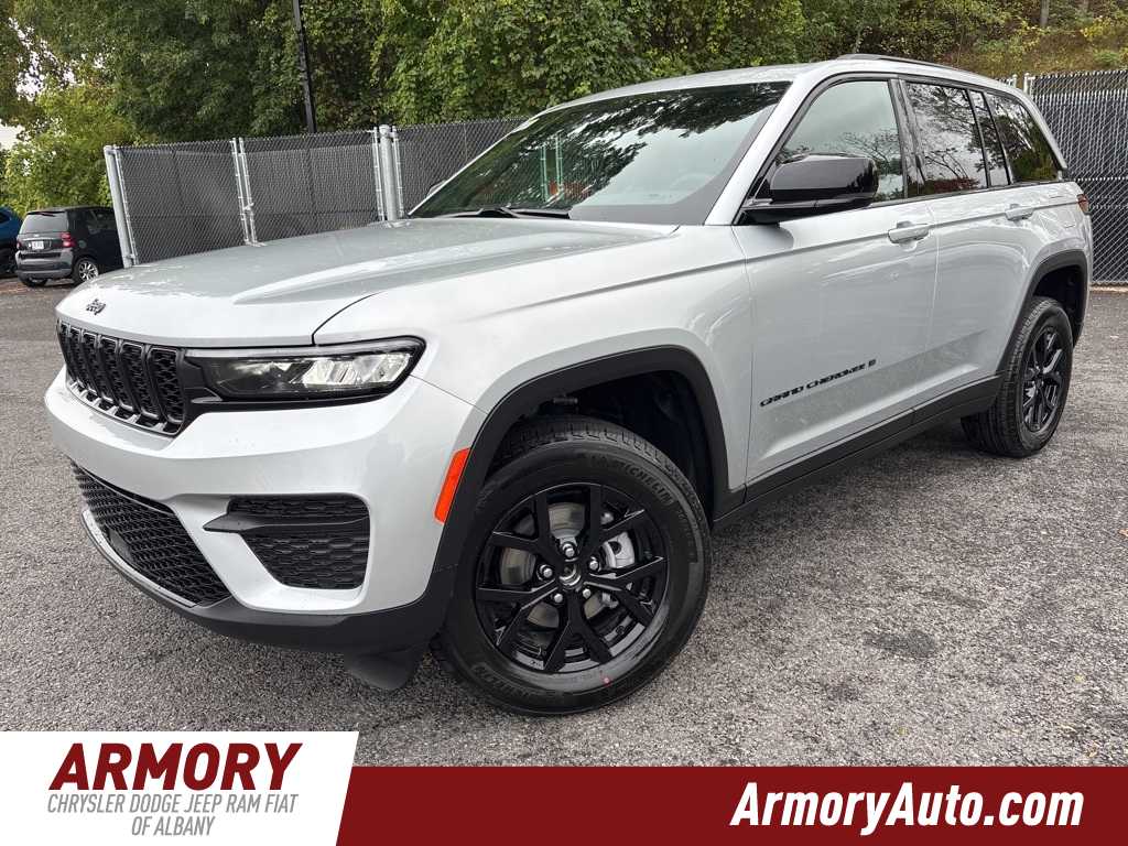 Thumbnail: 2025 Jeep Grand Cherokee - 1