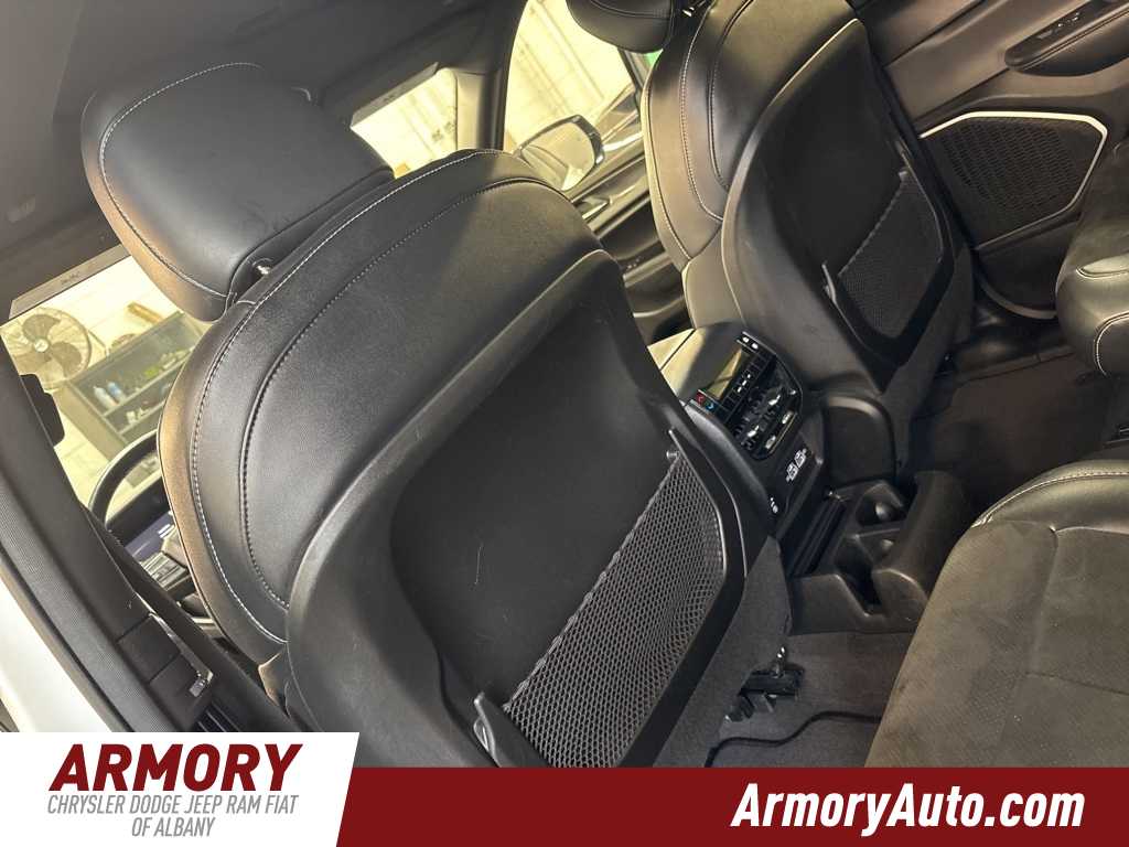 2022 Jeep Grand Cherokee L Altitude 27