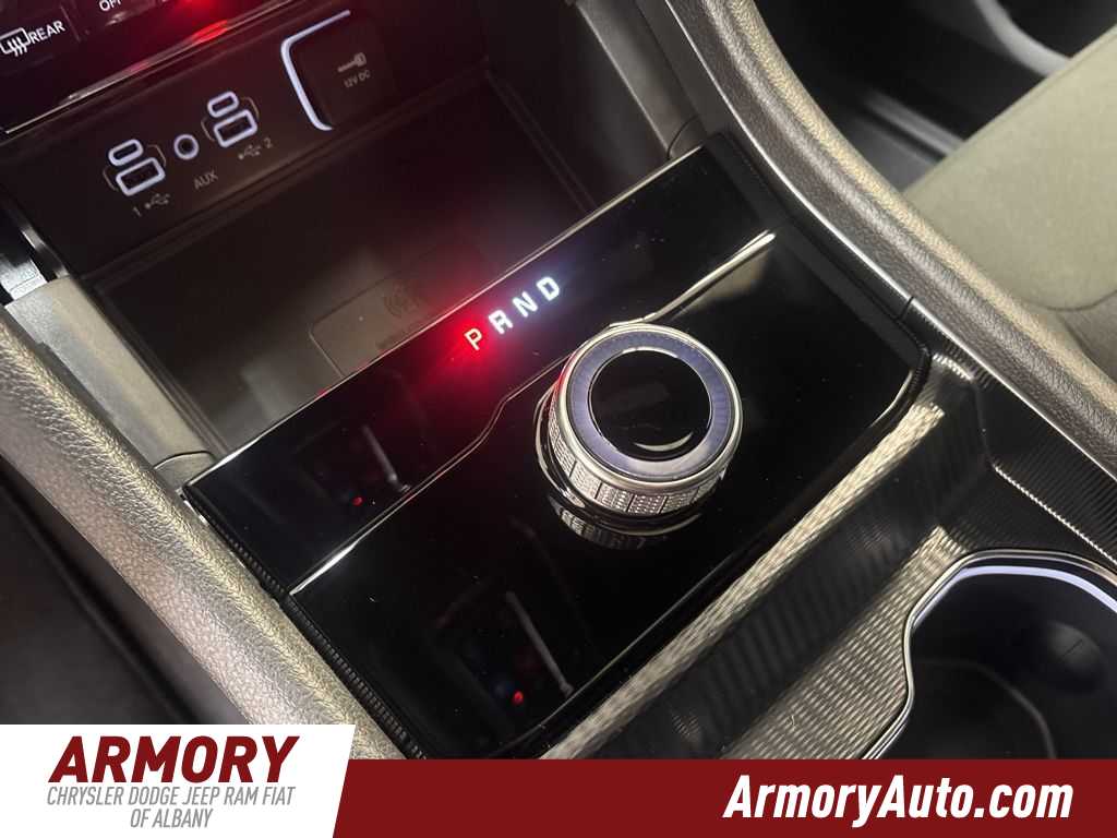 Thumbnail: 2026 Jeep Grand Cherokee - 21