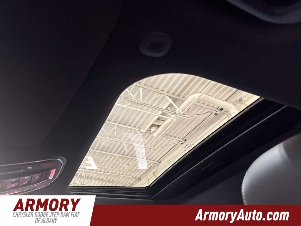 Thumbnail: 2025 Jeep Grand Cherokee L - 20