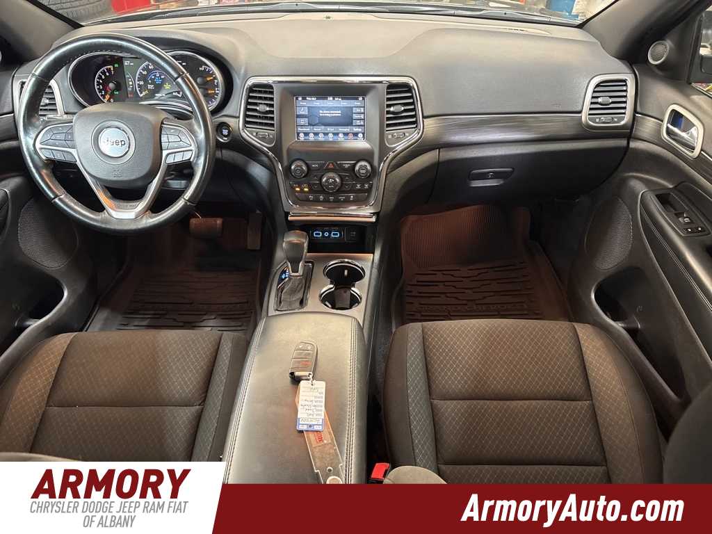 2021 Jeep Grand Cherokee Laredo 34