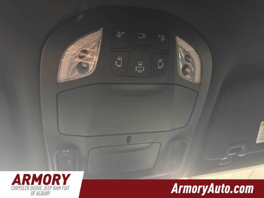 Thumbnail: 2026 Chrysler Pacifica - 19