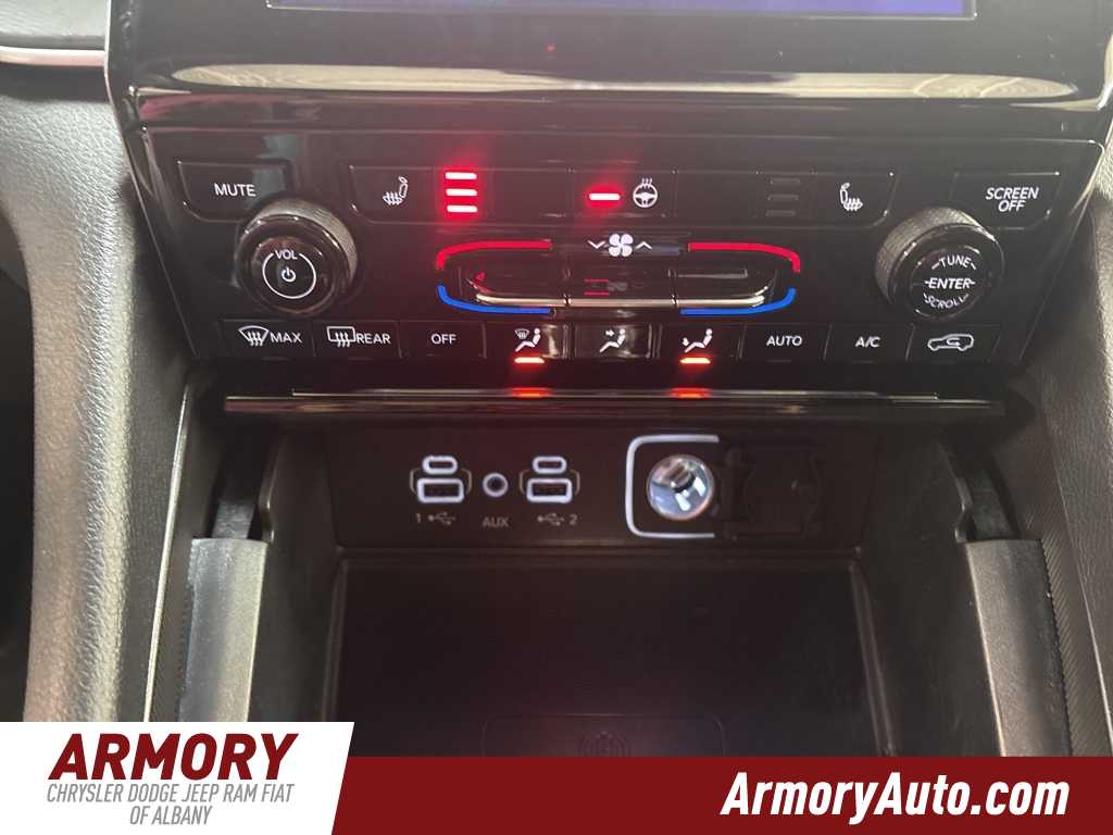 Thumbnail: 2025 Jeep Grand Cherokee - 18