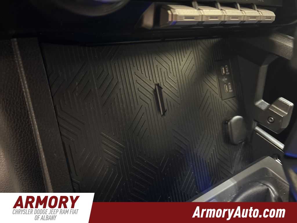 Thumbnail: 2024 Toyota Tacoma - 18