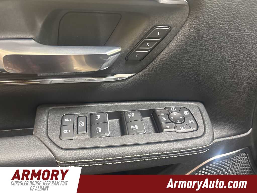 Thumbnail: 2026 RAM 1500 - 8