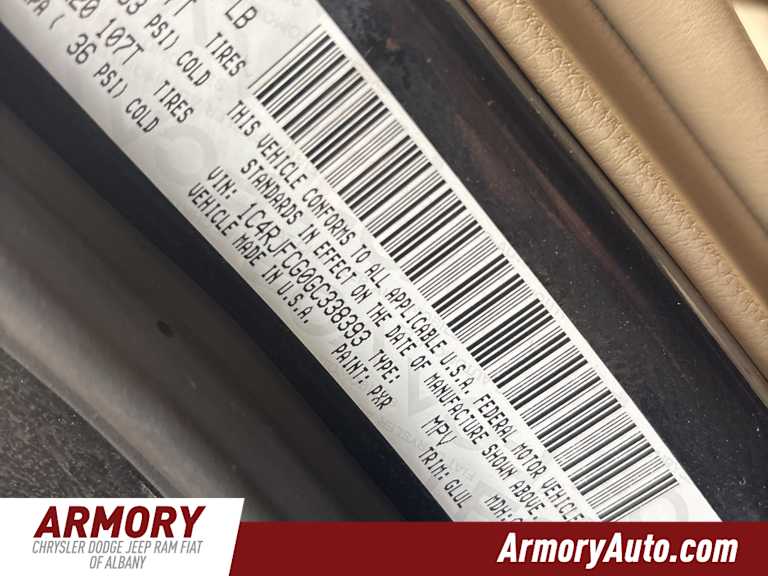 Thumbnail: 2016 Jeep Grand Cherokee - 44