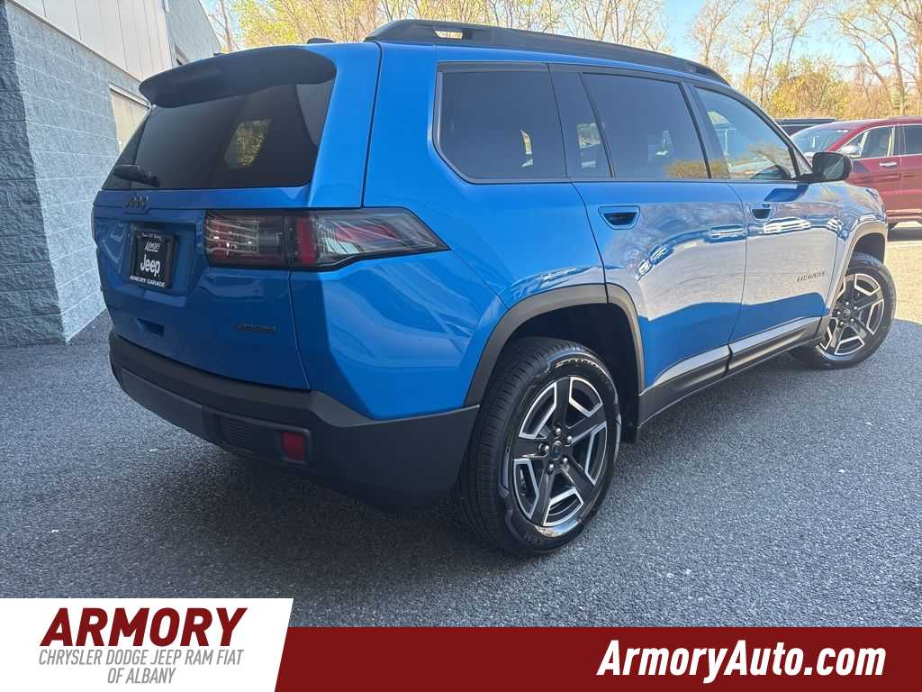 Thumbnail: 2026 Jeep Cherokee - 4