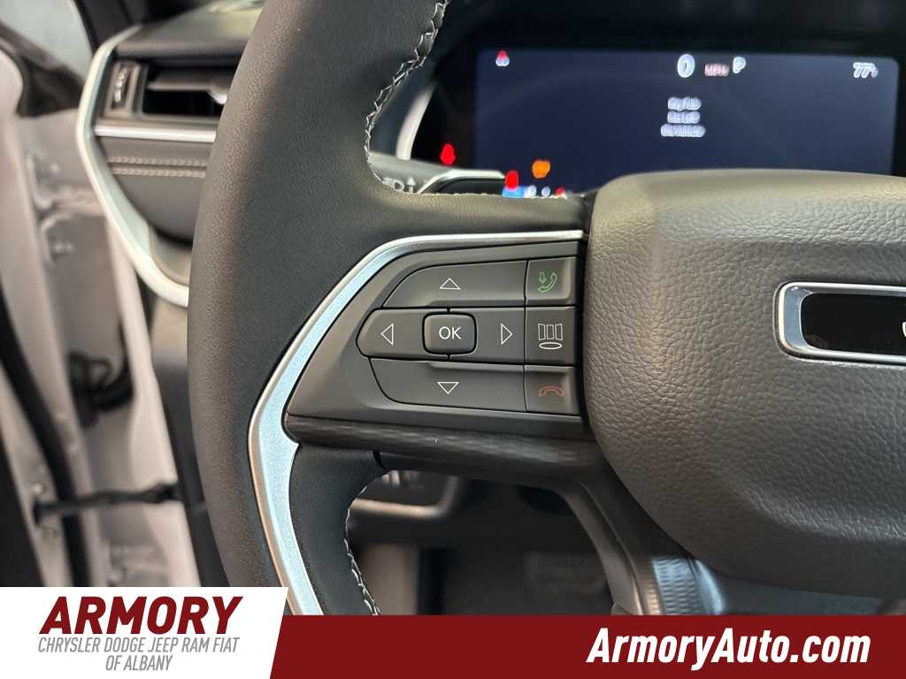 Thumbnail: 2025 Jeep Grand Cherokee - 15