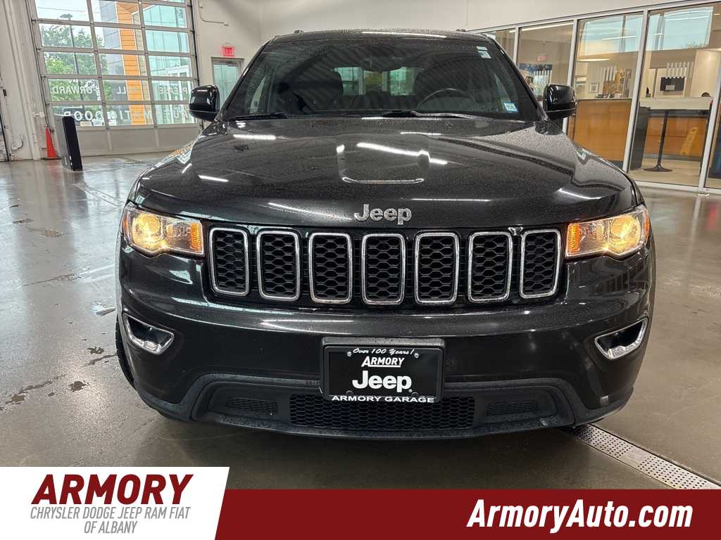 Thumbnail: 2017 Jeep Grand Cherokee - 2