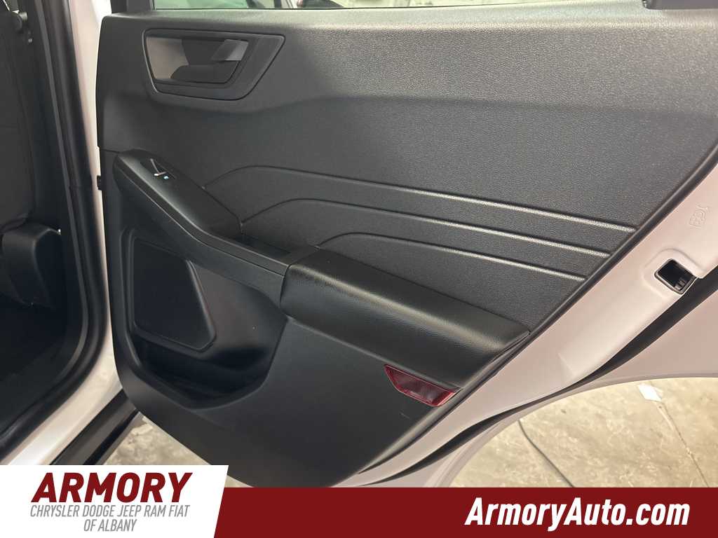 Thumbnail: 2022 Ford Escape - 29