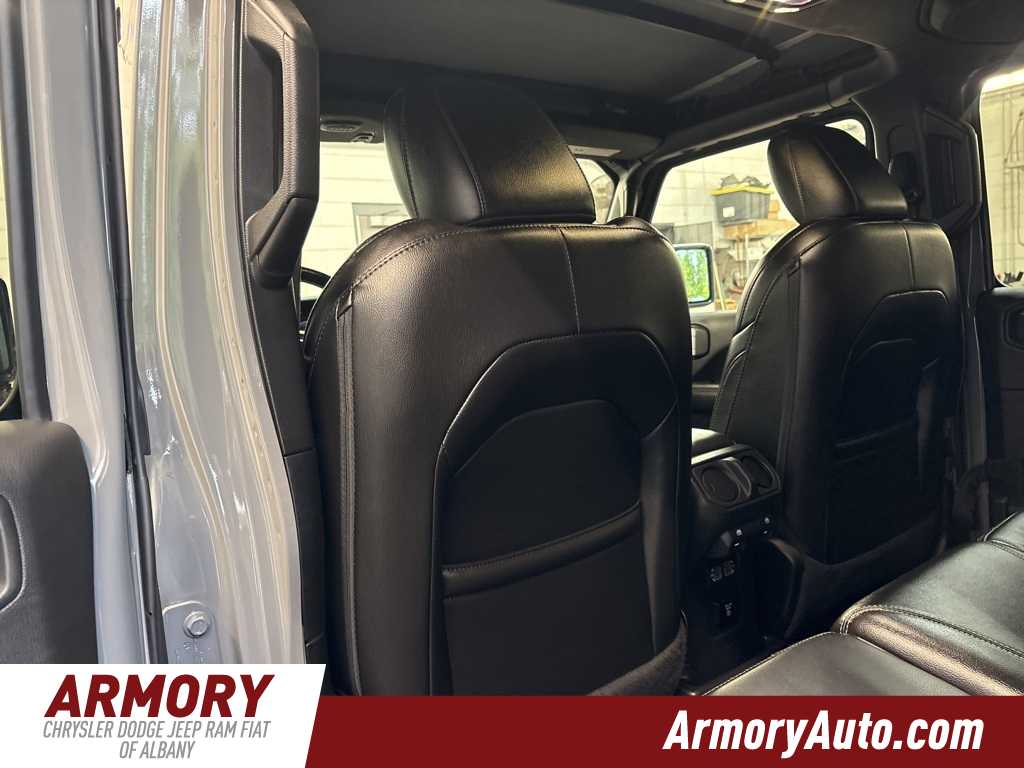 Thumbnail: 2022 Jeep Wrangler - 27