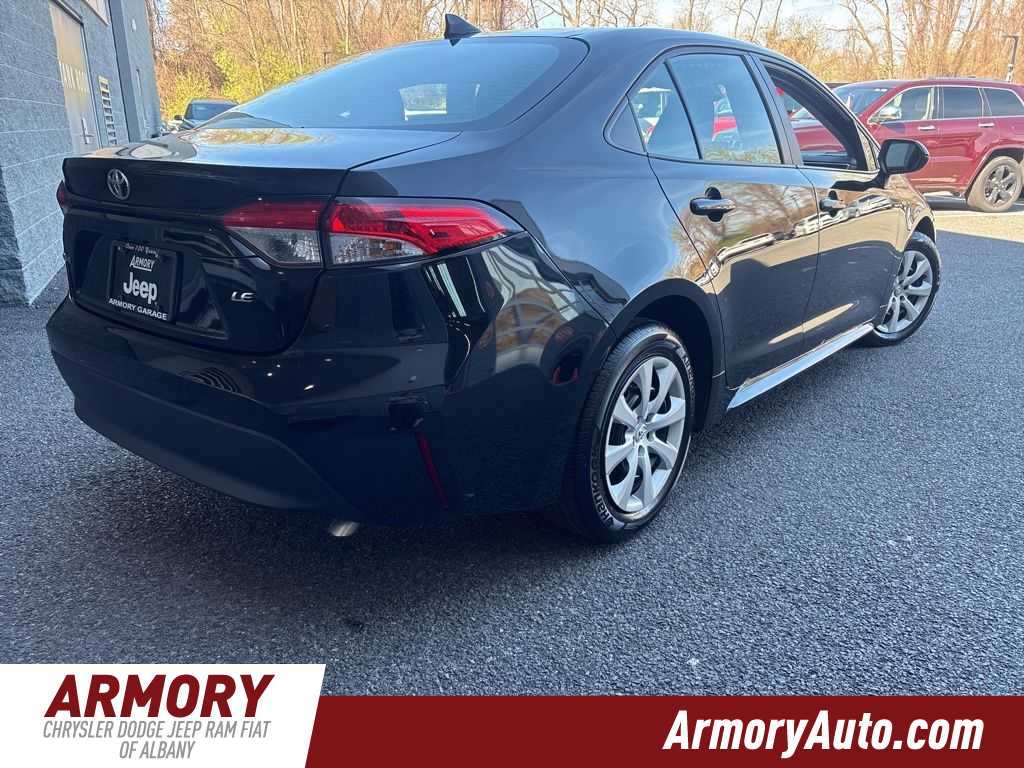 Thumbnail: 2024 Toyota Corolla - 4