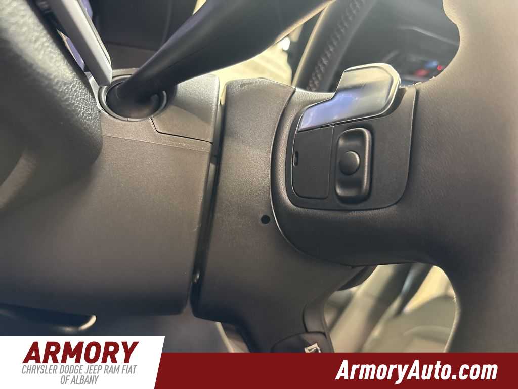 Thumbnail: 2026 Jeep Grand Cherokee - 11