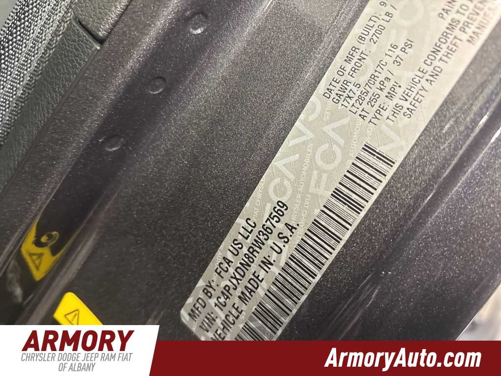 Thumbnail: 2024 Jeep Wrangler - 36