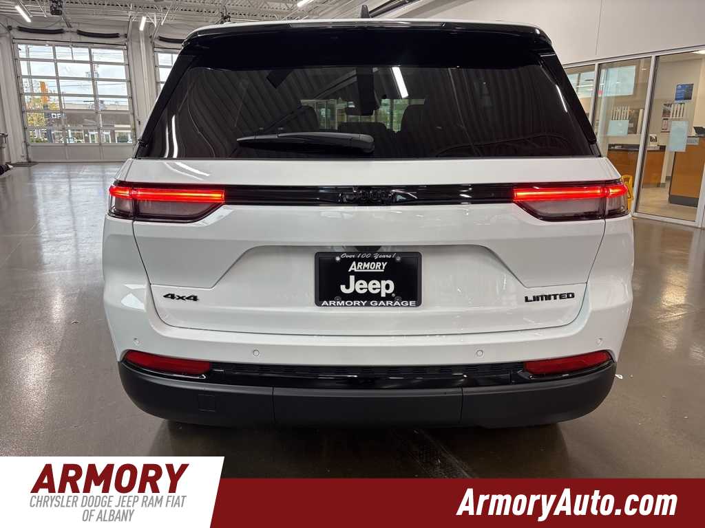 Thumbnail: 2025 Jeep Grand Cherokee - 5