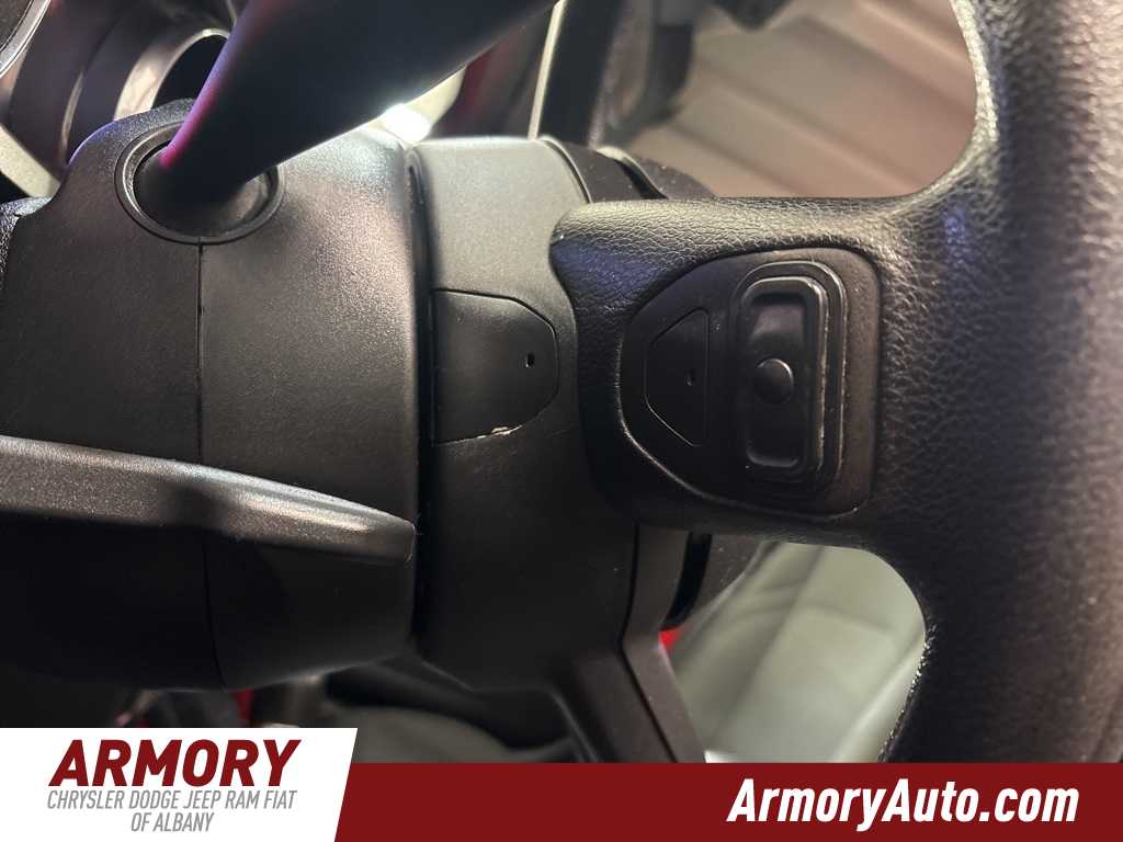 Thumbnail: 2020 Jeep Gladiator - 11