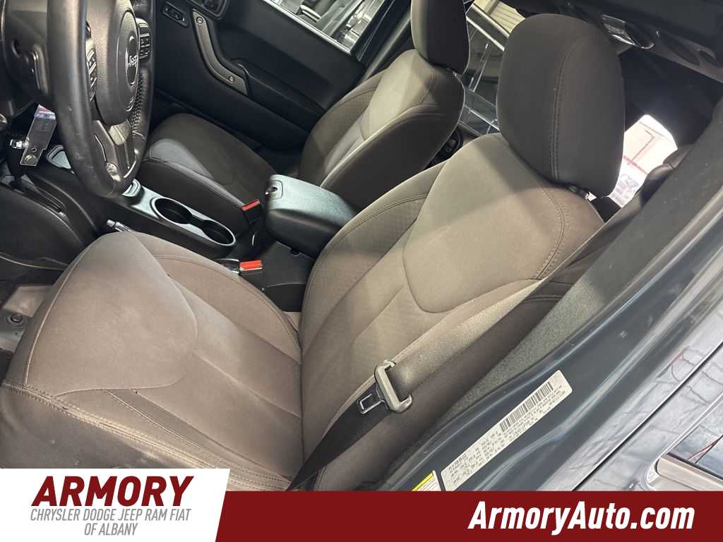 Thumbnail: 2018 Jeep Wrangler - 11