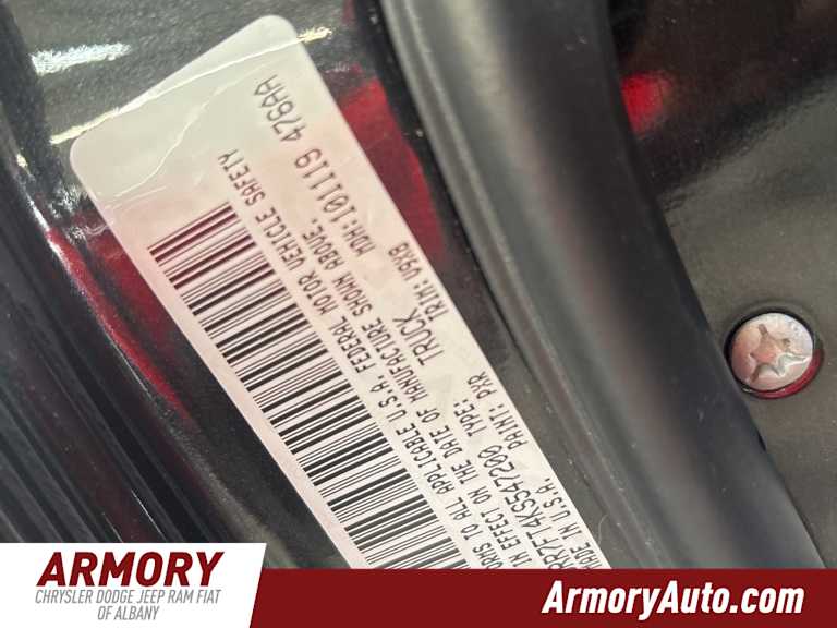 Thumbnail: 2019 RAM 1500 Classic - 37