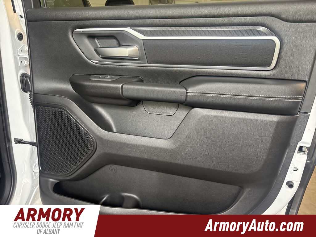 Thumbnail: 2026 RAM 1500 - 31