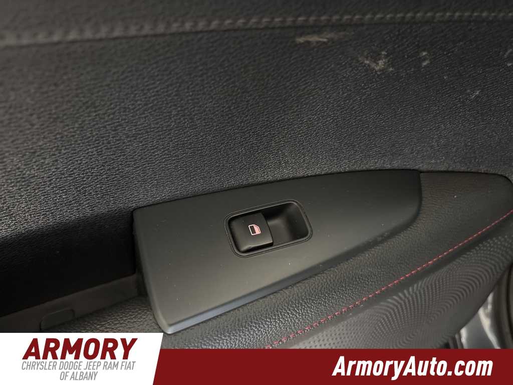 Thumbnail: 2020 Kia Forte - 25