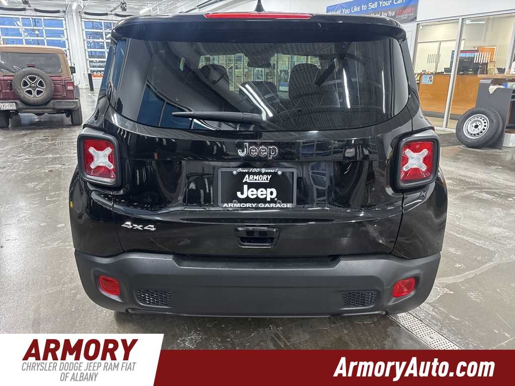 Thumbnail: 2023 Jeep Renegade - 5