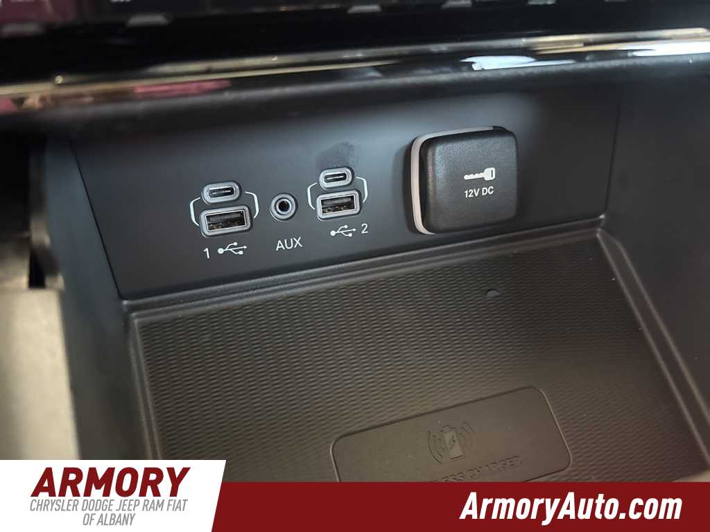 Thumbnail: 2025 Jeep Grand Cherokee L - 19