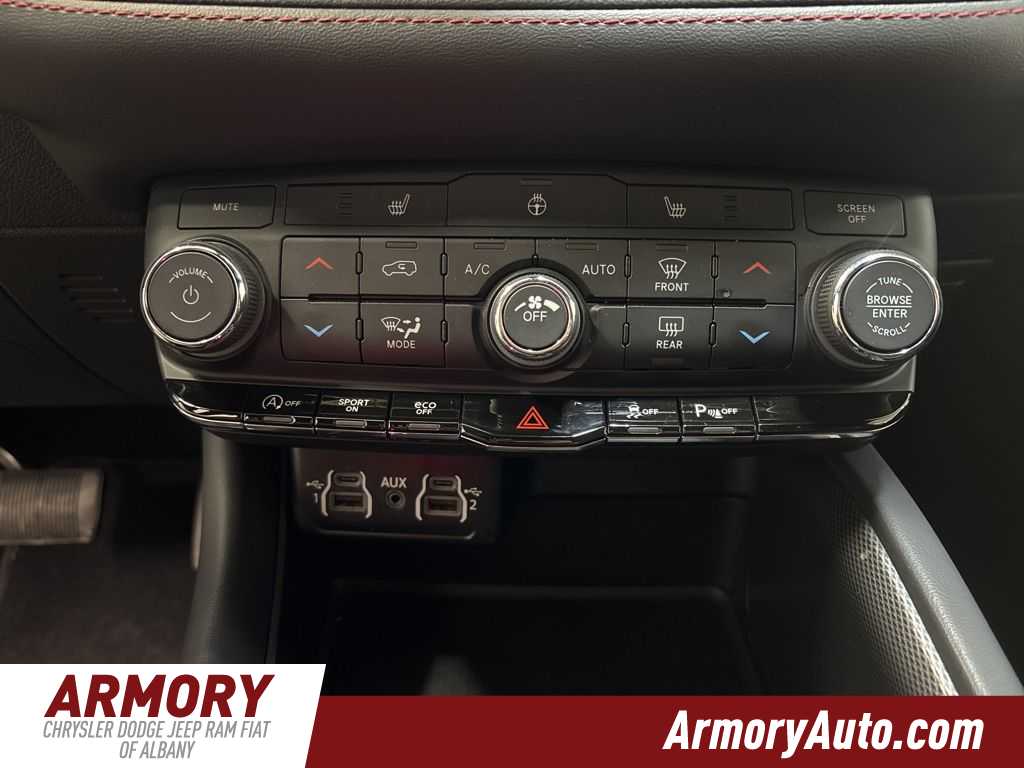 Thumbnail: 2025 Dodge Durango - 20