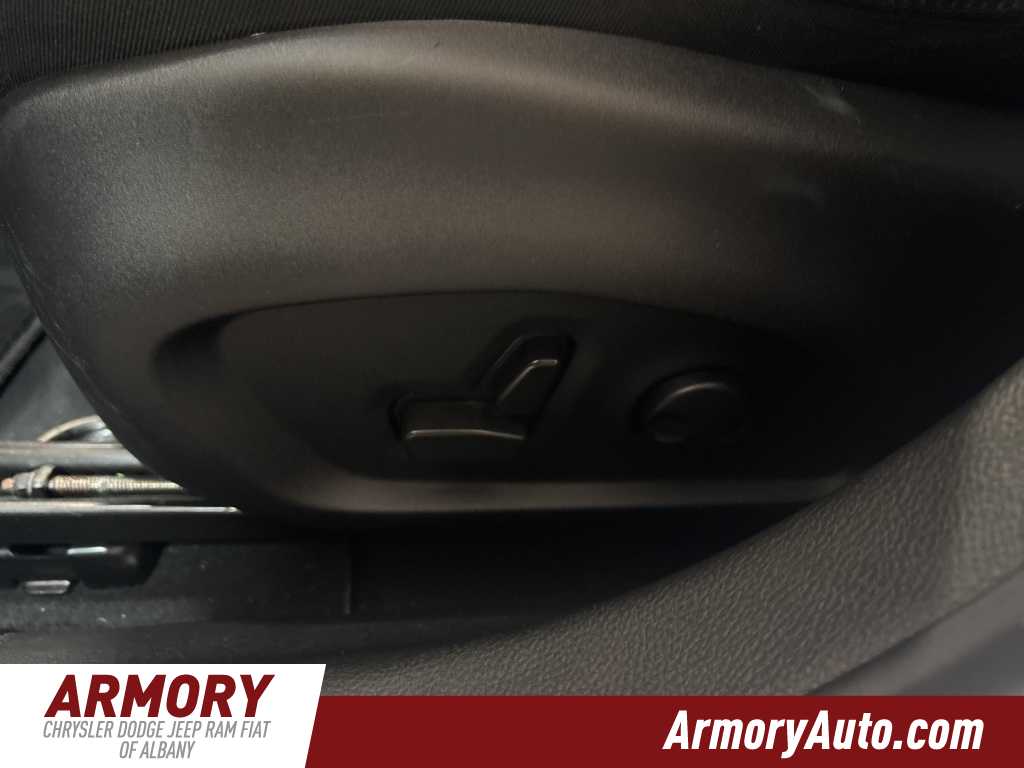 Thumbnail: 2022 Jeep Compass - 13