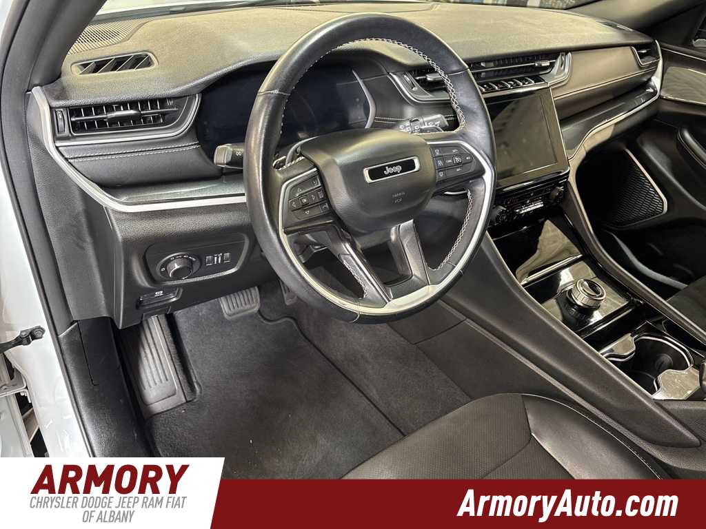 2022 Jeep Grand Cherokee L Altitude 9
